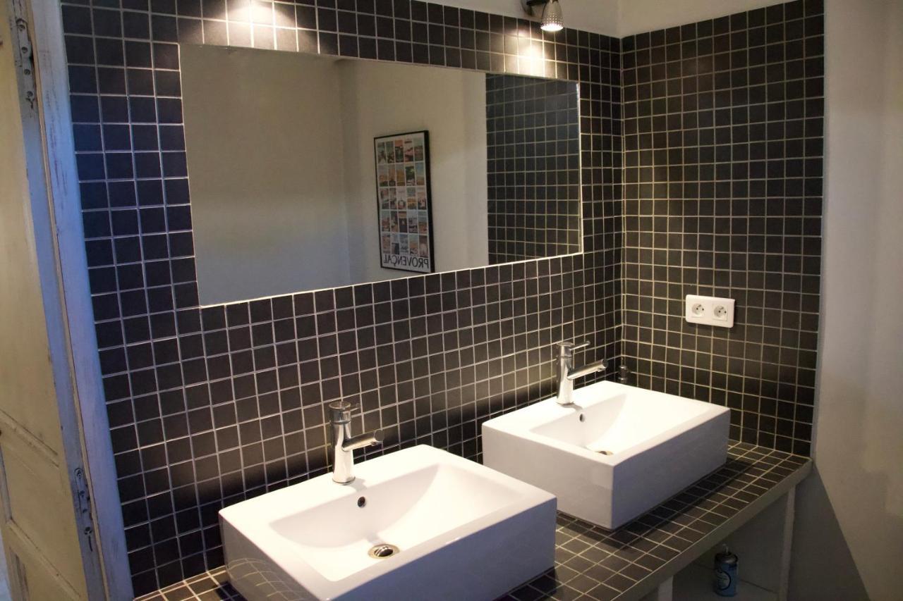 La Villa De Lea - Wifi - 5 Personnes - Intramuros أفينيون المظهر الخارجي الصورة